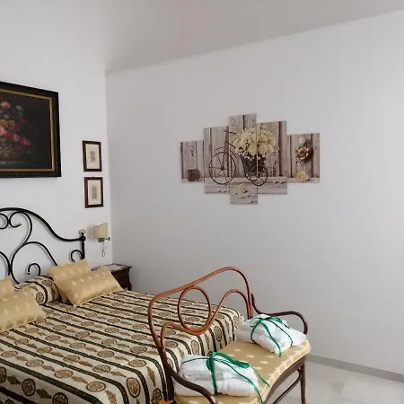 Апартаменты Alma House Rudiae Лечче